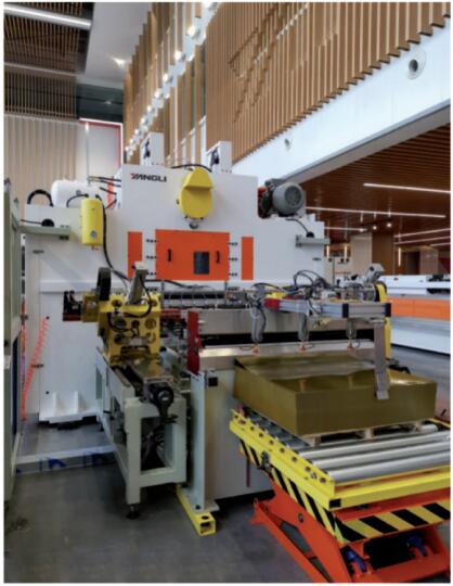 PSP系列龙门型高速细密压力机